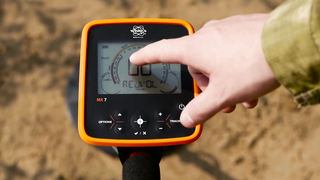 Обзор White's MX7