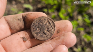 Minelab Equinox против XP Deus.  Ищем только золото и серебро